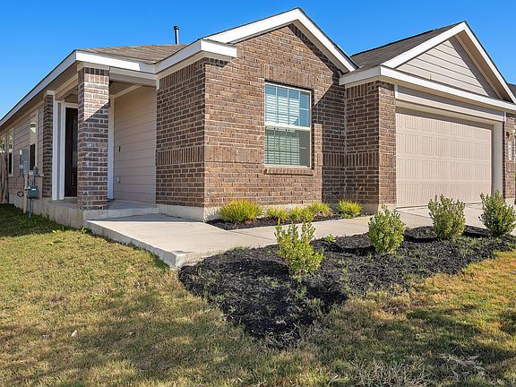 2nd image of 9023 Blanco Park