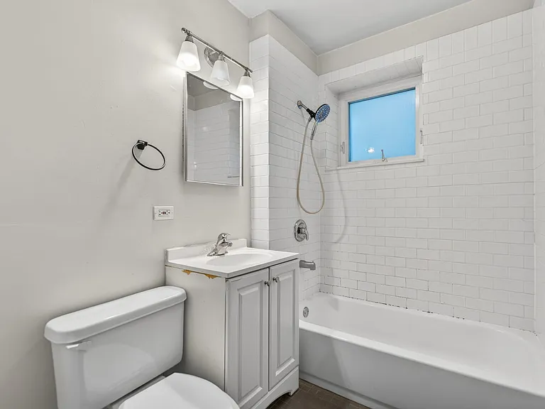 4147 N McVicker Ave #1 — Photo 11