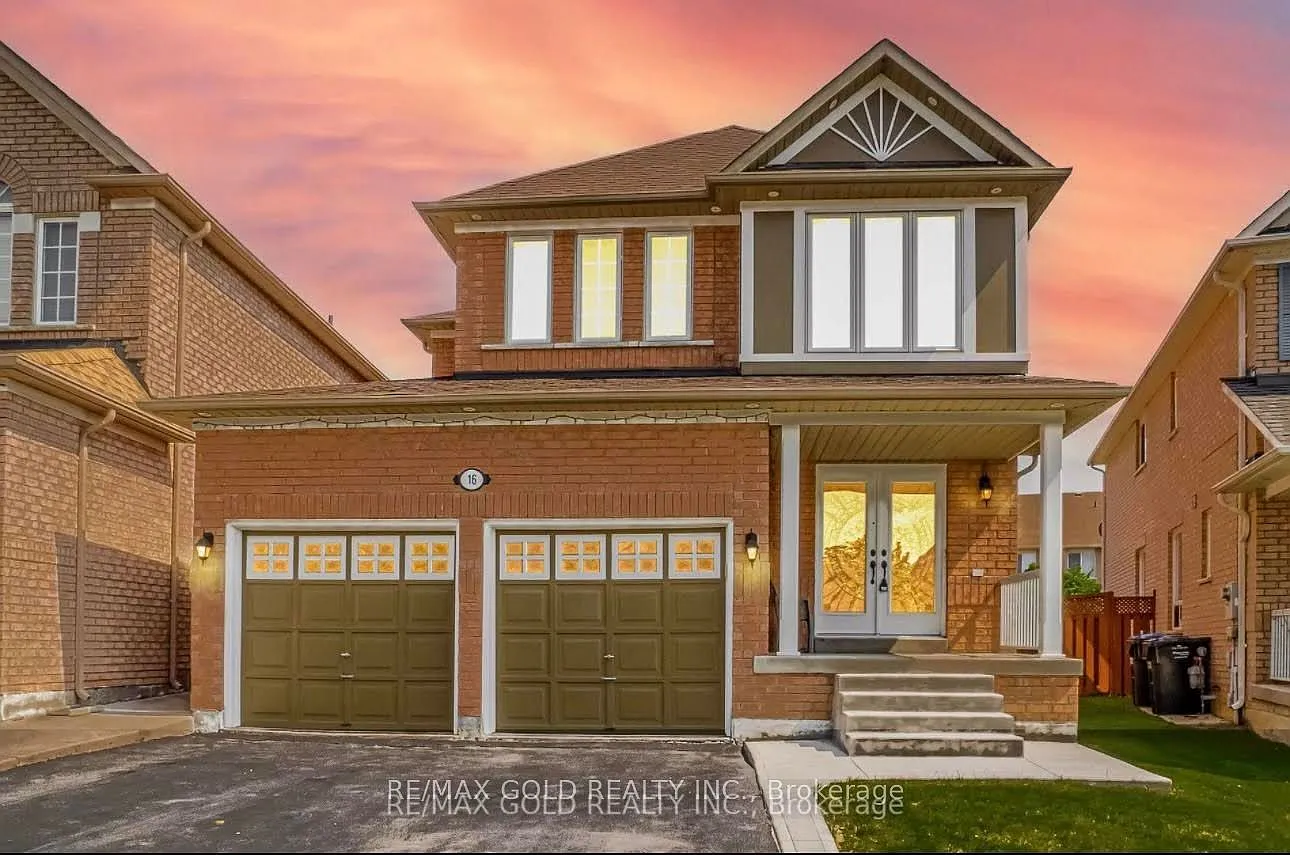 4 bed, $3,800 — Photo 1