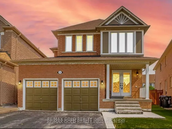 16 Mario St, Brampton, ON L6P 1N1
