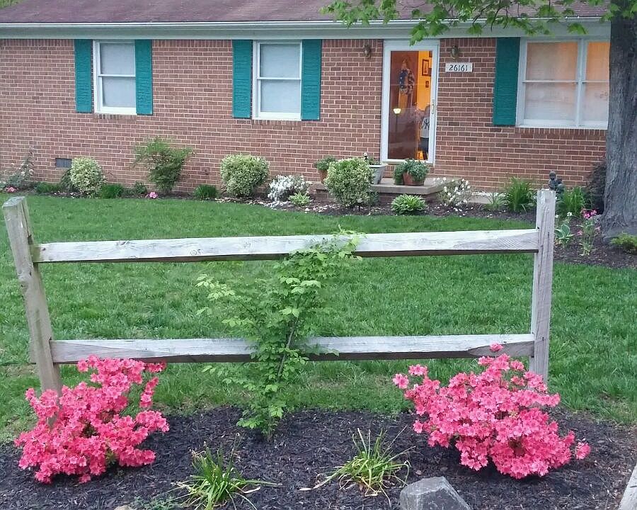 1st image of 26161 Crescent Ln