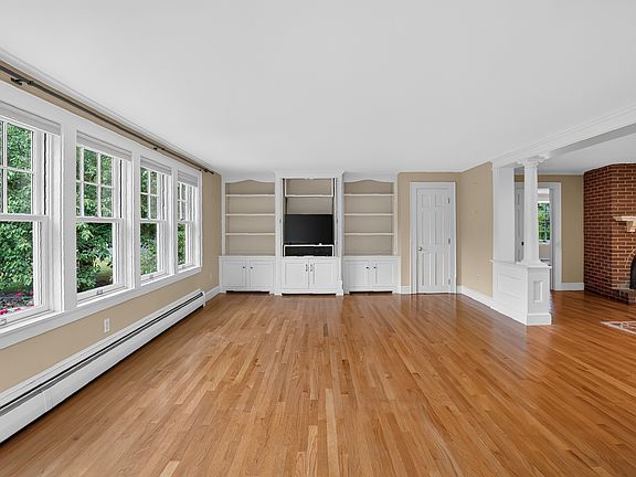 5th image of 17 Thornhurst Rd