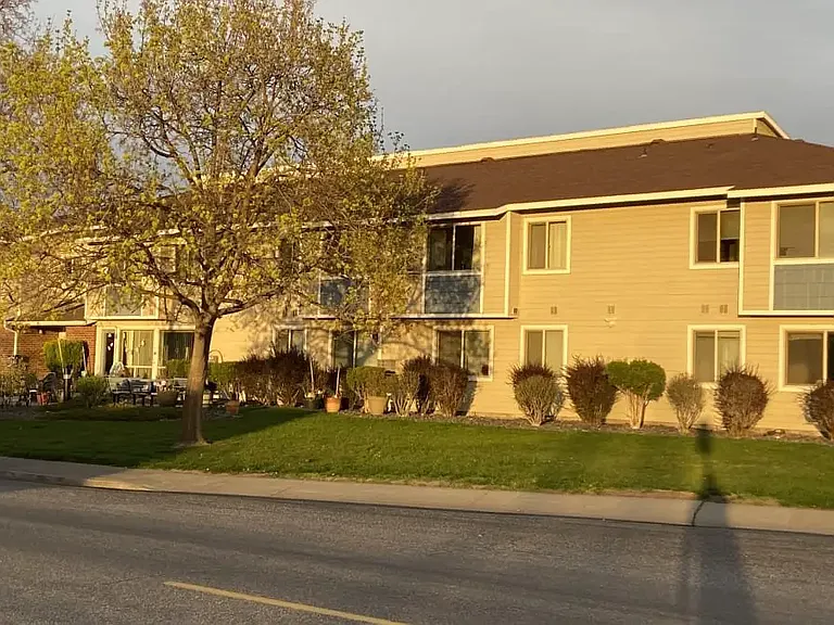 1403 Meade Ave — Photo 1
