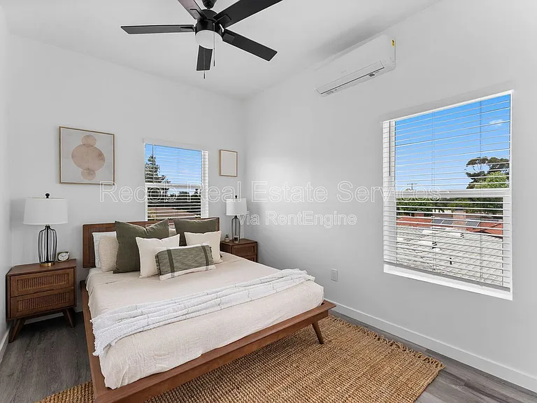 5256 Adams Ave #5 — Photo 11