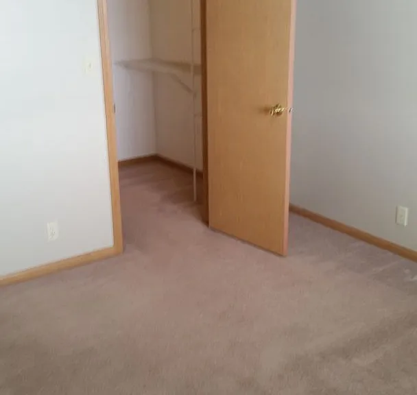 Deer Park Apartments — Photo 57