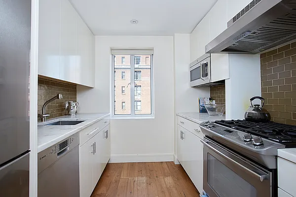 Sold by Compass | media 12