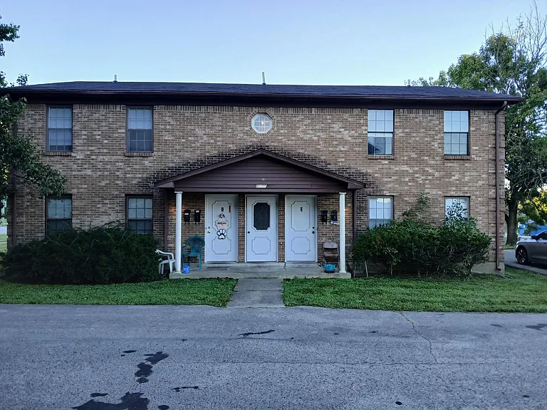 8606 Standing Oak Dr — Photo 1