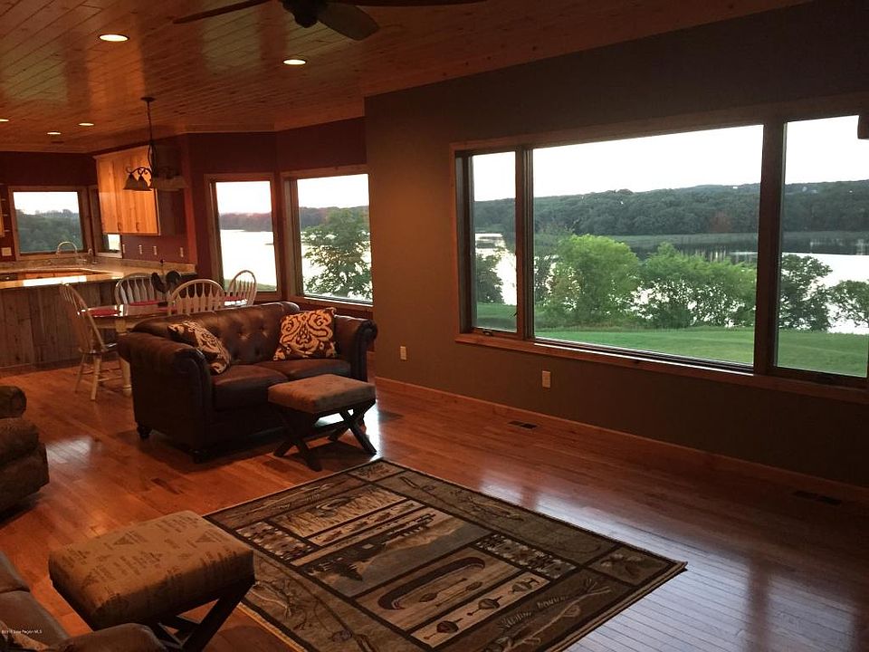 1st image of 35239 Jolly Ann Dr