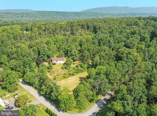 120 Omps Rd, Cross Junction, VA 22625