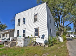826 W Washington St, Ottawa, IL 61350