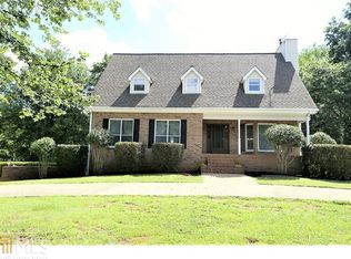 960 David Dr, Lawrenceville, GA 30046