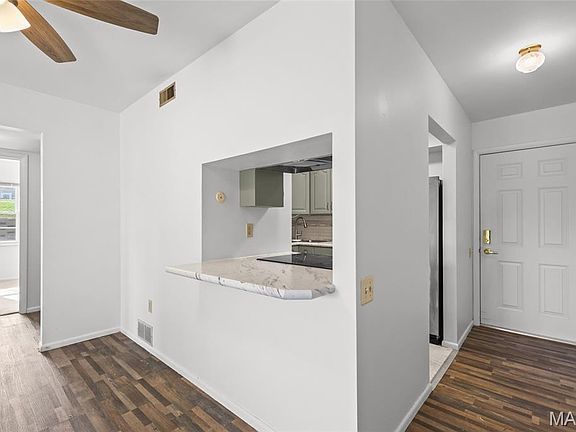 4th image of 3107 Garnette Dr APT B1