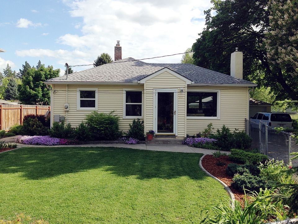 Beautiful Home, Quiet Street