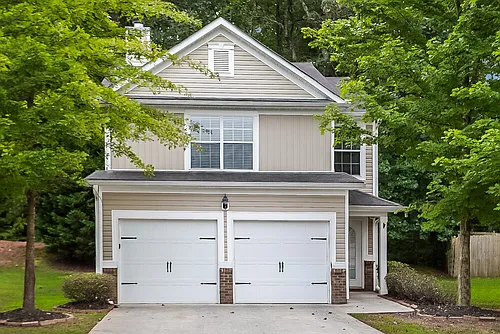 385 Hidden Creek Ln Photo 1