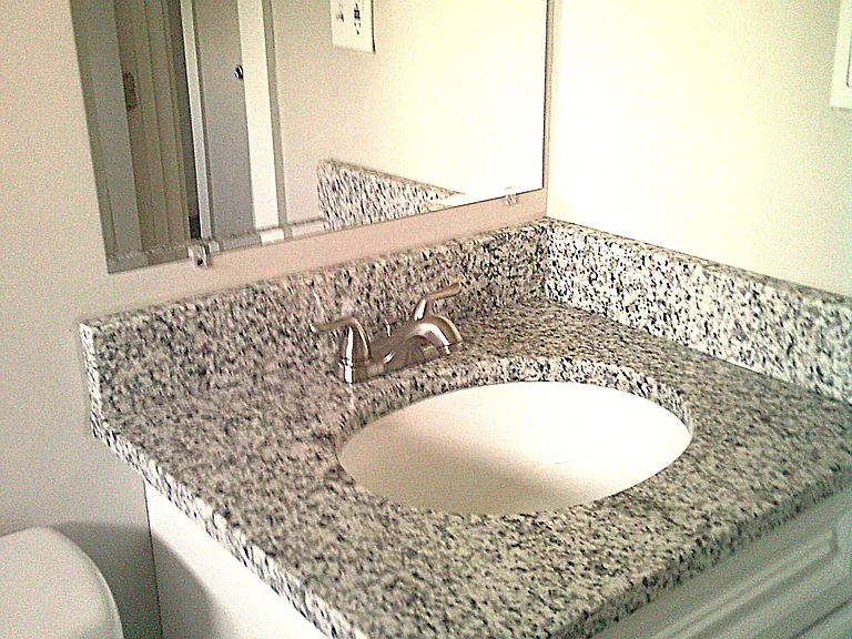 1603 W 22nd Ter — Photo 13