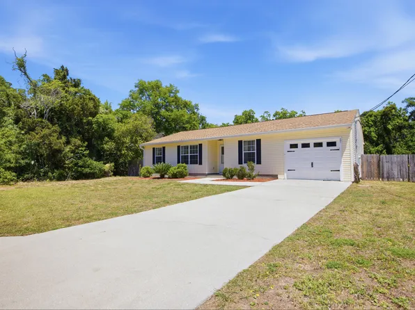 101 Cowrie Ave SW, Fort Walton Beach, FL 32548