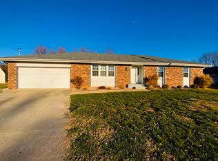 5620 S McCann Avenue, Springfield, MO 65804