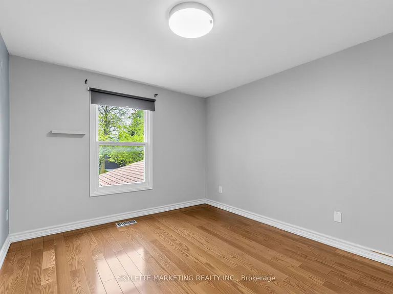 23 Willowbrook Rd — Photo 9