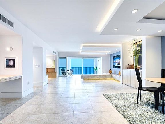 5th image of 1255 Gulf Shore BLVD N #6S