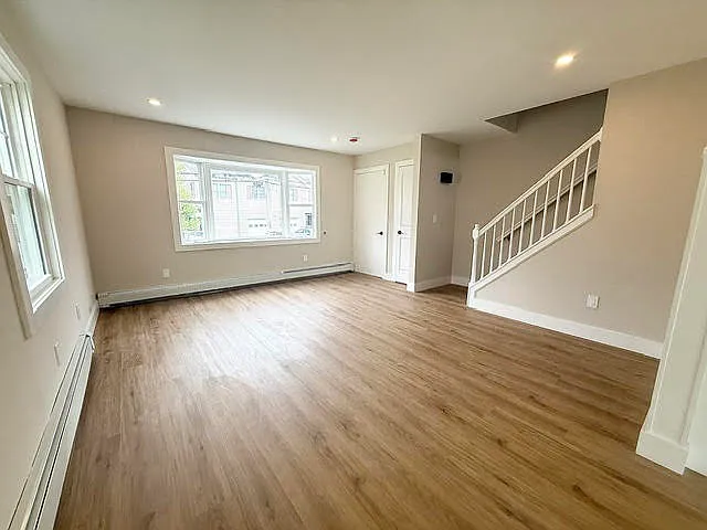 32 Cos Cob Ave #B — Photo 8