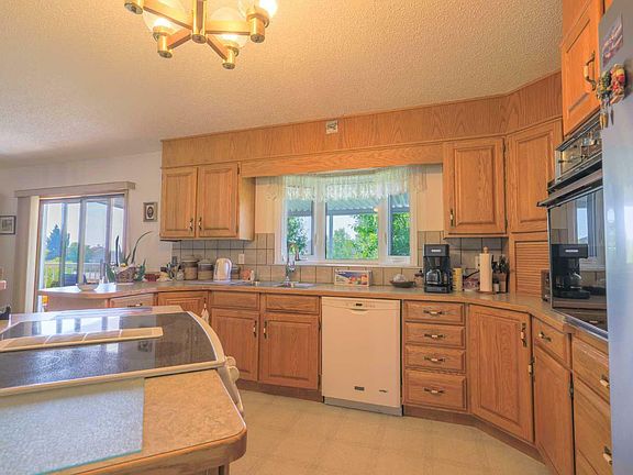 4th image of 5904 59th St