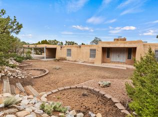 826 Gonzales Rd, Santa Fe, NM 87501