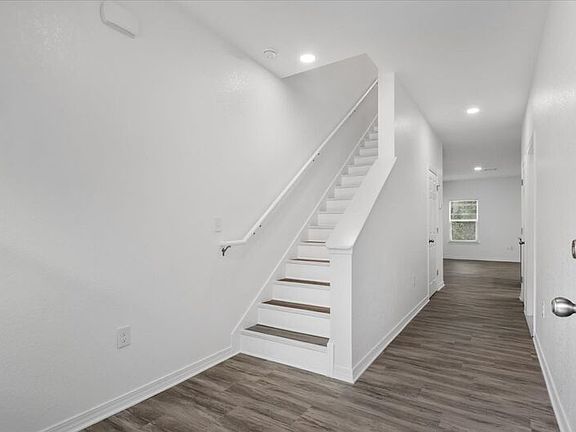 3rd image of 6329 Long St #Pro