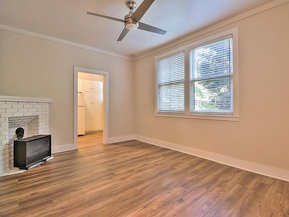 2nd image of 14 W Main St APT 8