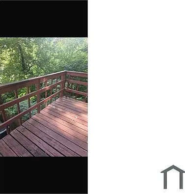 1613 Barrington Ln NE — Photo 11