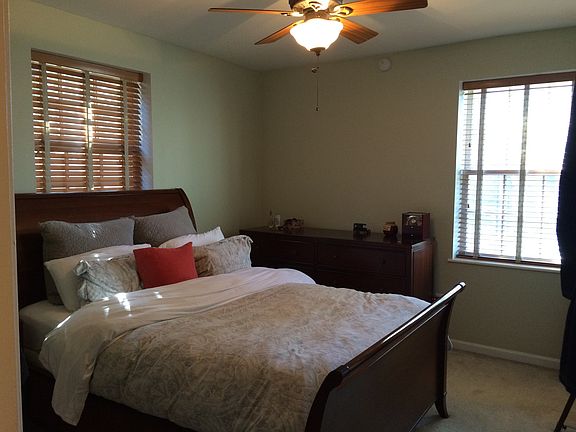 5th image of 1721 N Queens Ln APT 101