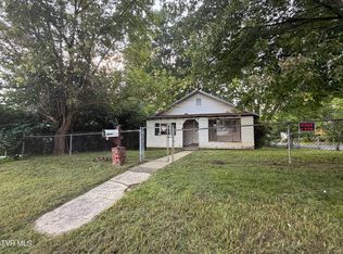 1315 E Myrtle Ave, Johnson City, TN 37601