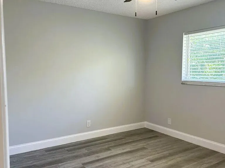 OCEAN PARK SOUTH APARTMENTS 2861 S. SEACREST BLVD BOYNTON BEACH, FL 33435 — Photo 3
