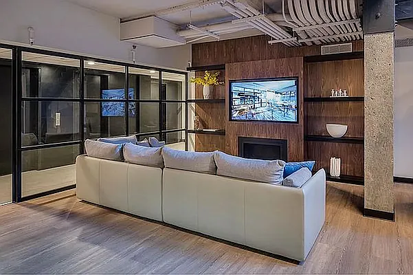 Rented by Spire Group | media 12