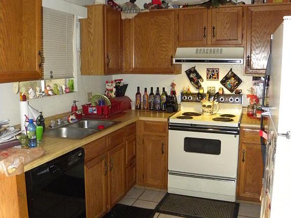 4th image of 5125 W Joan De Arc Ave