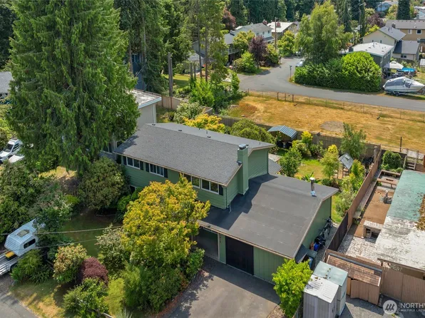 7818 185th Place SW, Edmonds, WA 98026