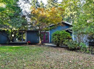 874 Hemlock Ln, Northfield, OH 44067