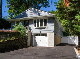 305 Martin St, River Vale, NJ 07675