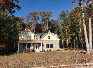 212 Hargrove Cir, Winterville, GA 30683