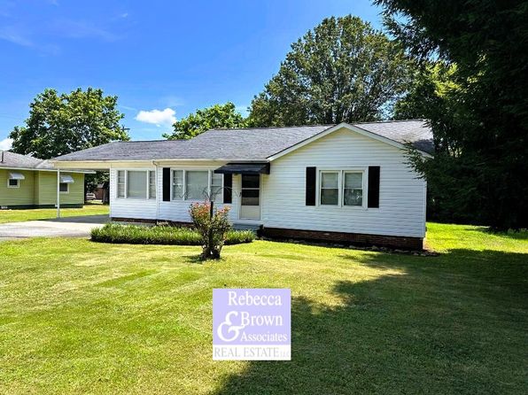 109 Derby Ln