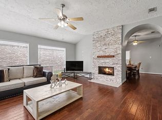 16147 New Field Dr, Houston, TX 77082