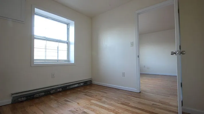 Rented by Nooklyn NYC LLC | media 36
