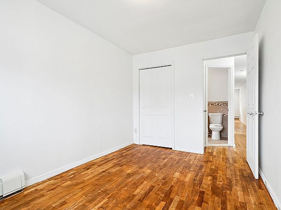 5th image of 458 Swinton Ave #1