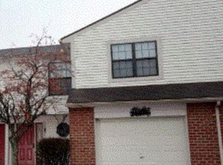 2376 Fieldstone Cir, Fairborn, OH 45324
