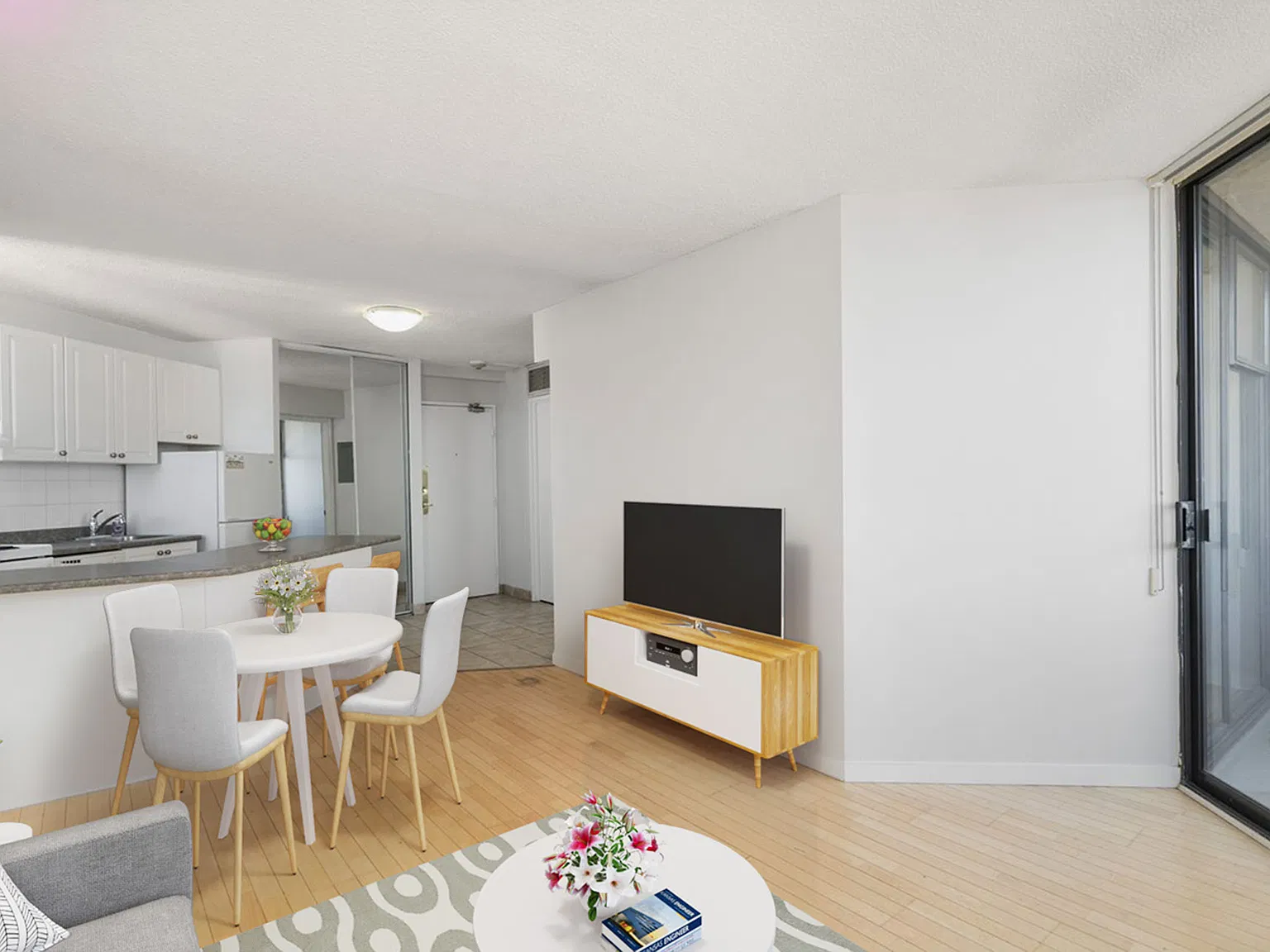 Nicola Place — Photo 2