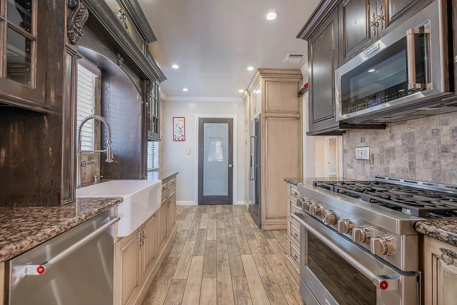 8538 Remick Ave — Photo 3