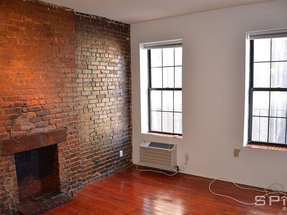 2nd image of 945 Underhill Ave