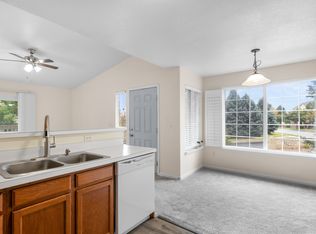 9934 E Carolina Cir APT 204, Denver, CO 80247