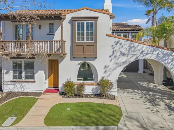 7656 Hackett Dr, Gilroy, CA 95020