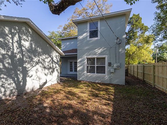 4th image of 1709 E Waters Ave