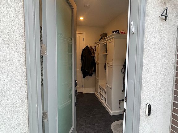 3rd image of 2851 W 23rd Ave Unit 4